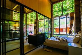 Phalaburi Resort by dreamhouse