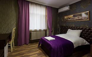 Renessans Hotel Baku
