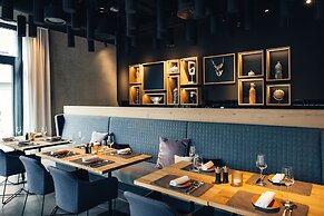 VILOTEL - Hotel & Restaurant