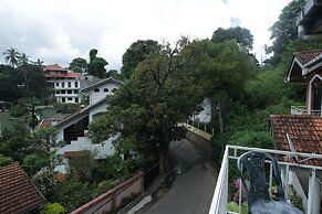 Araliya Holiday Bungalow