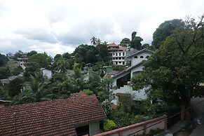 Araliya Holiday Bungalow