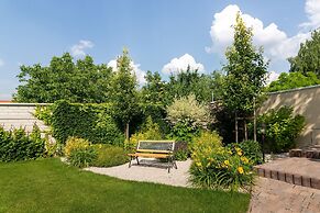 Apartmanovy dom Villa Ephélia