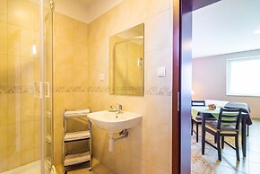 Apartmanovy dom Villa Ephélia