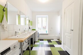 Nice Hostel Mokhovaya
