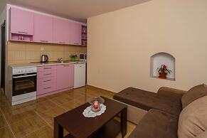 Paradise Bay Apartments