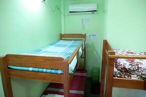 Luzmin BH - Beachfront Cottages