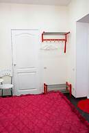 Red Hotel