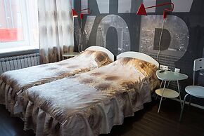 Red Hotel