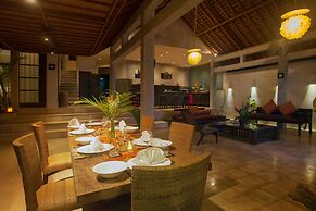 Villa Liang by Nagisa Bali