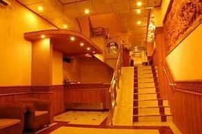 Hotel Shwe Gone Daing