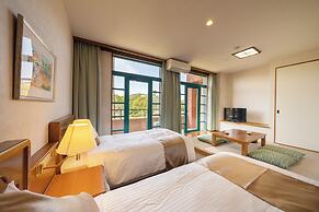 Ooedo Onsen Monogatari Premium Saikaibashi