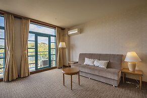 Ooedo Onsen Monogatari Premium Saikaibashi