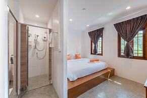 Tiny Taladnoi Hostel