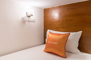 Tiny Taladnoi Hostel