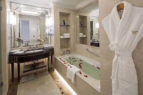 Fuzhou Jeurong Hotel