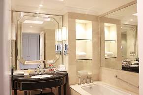 Fuzhou Jeurong Hotel