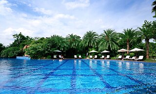 Fuzhou Jeurong Hotel