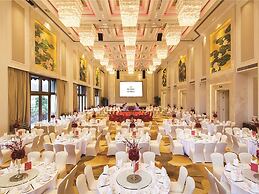 Fuzhou Jeurong Hotel