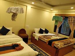 Traveller Jungle Camp