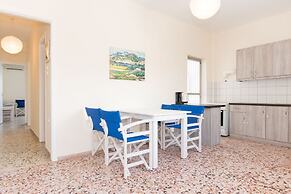 Spacious Apartment on the Beachfront