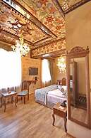 Izala Hotel - Boutique Class