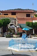 Venetian Cistern Villa