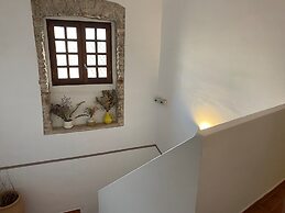 La Vieille Demeure