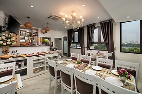 Trang Trang Premium Hotel