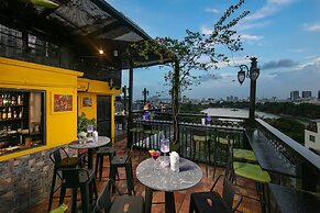 Trang Trang Premium Hotel