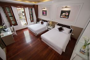 Trang Trang Premium Hotel