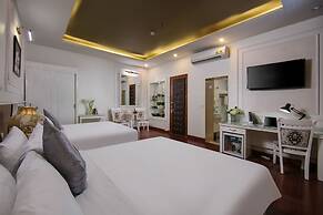 Trang Trang Premium Hotel
