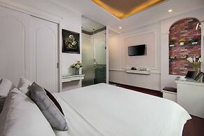 Trang Trang Premium Hotel