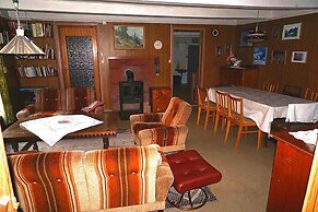 Innante Gamle Våningshus Cabin – Torvikbukt