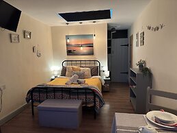 Norfolk Accommodation - mYminiBreak