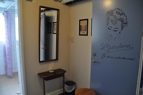 Roddaren Vandrarhem - Hostel