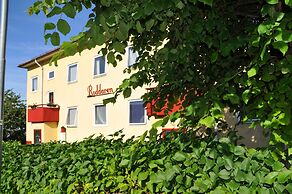 Roddaren Vandrarhem - Hostel