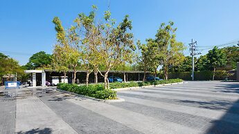 Baan SanKraam Beachfront Condominium