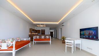 Sun N Sand Beach Resort