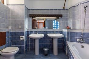 Sun N Sand Beach Resort