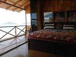 Royal Touch Beach Huts & Restaurant