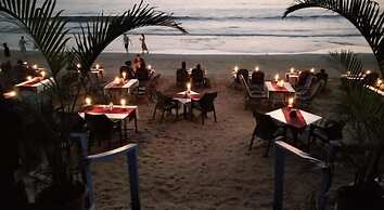 Royal Touch Beach Huts & Restaurant