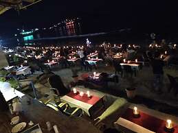 Royal Touch Beach Huts & Restaurant