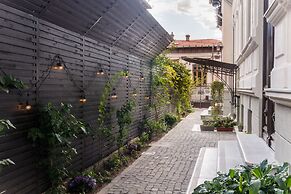 Good Living Bucharest