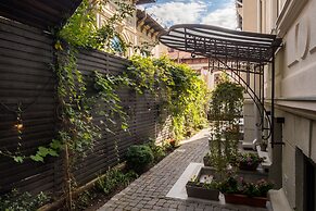 Good Living Bucharest