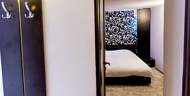 Piata Sfatului Apartments