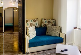 Piata Sfatului Apartments