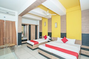 OYO 8501 Abhimaani Comforts