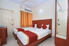 OYO 9653 Ample Premium Suites