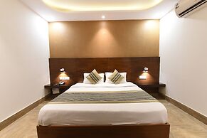 OYO Flagship 5383 Hotel Under Bridge Inn