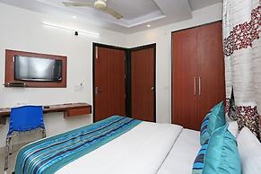 OYO 5434 Hotel Delhi Delight